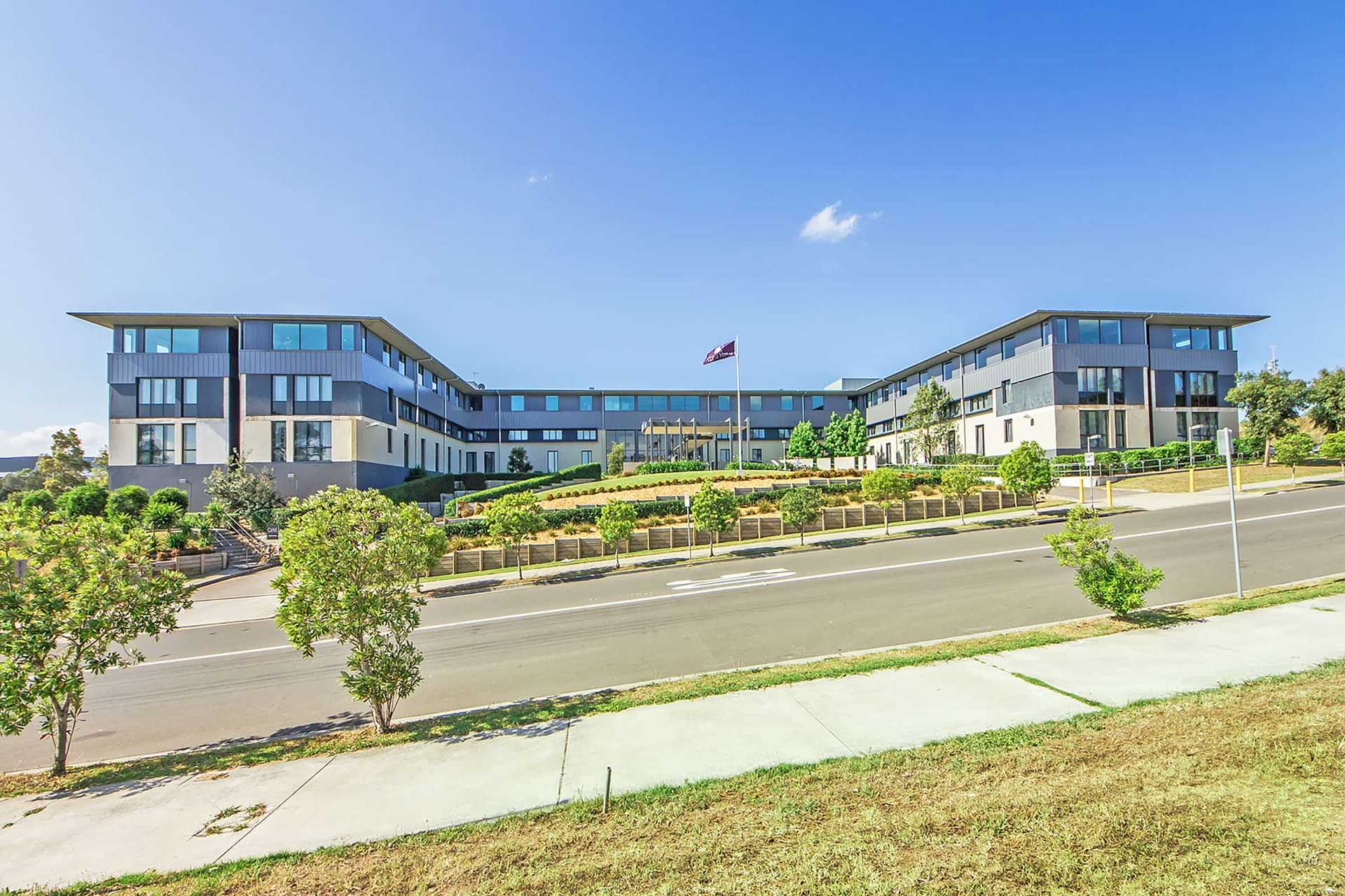 Alpha Hotel